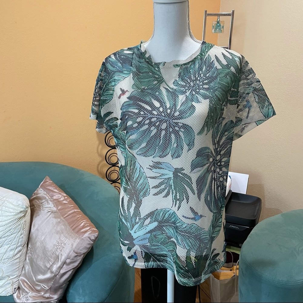 Stradivarius mesh top